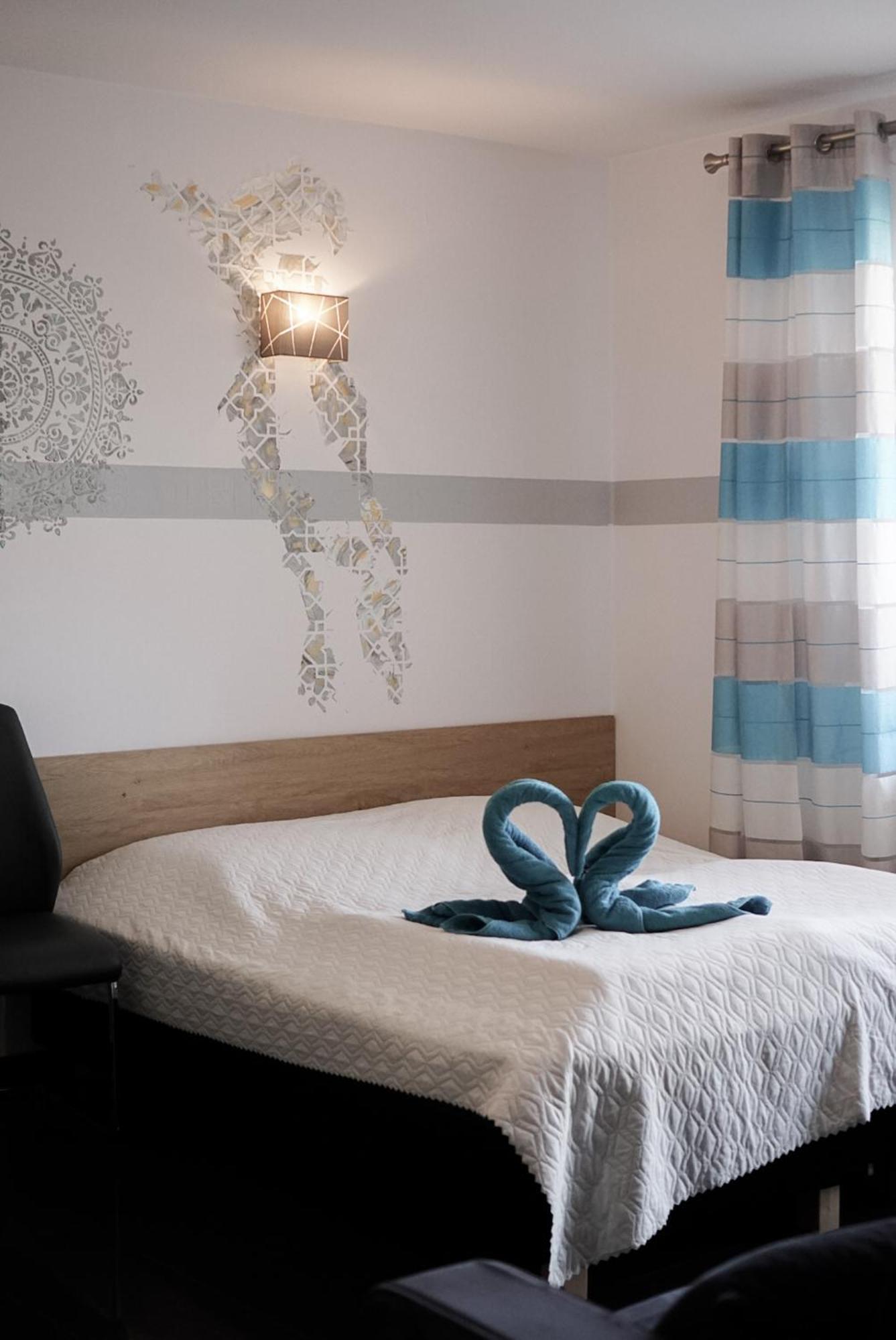 Pokoje Goscinne U Joli Wladyslawowo Bagian luar foto